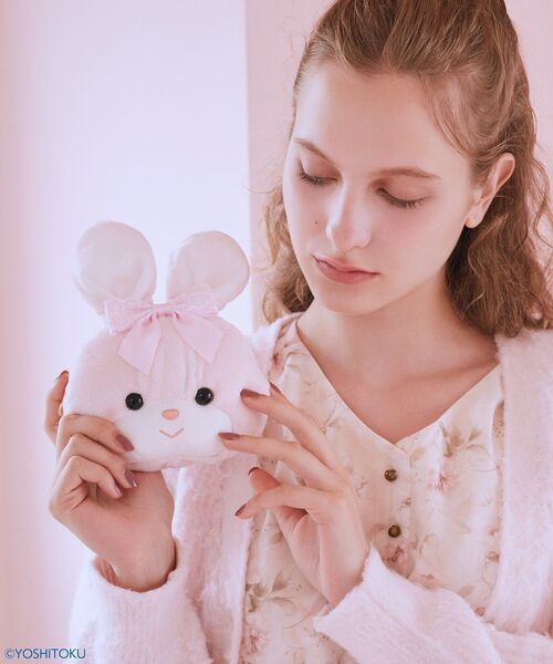 Maison de FLEUR（メゾンドフルール） ポーチ クリーミーうさぎ