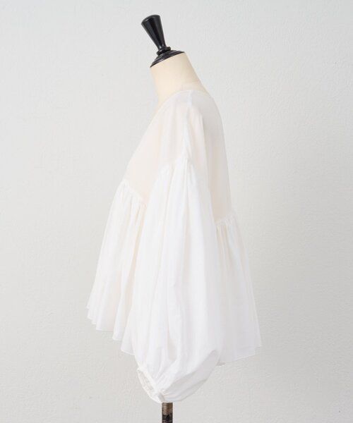 BEARDSLEY（ビアズリー） ブラウス シャツ たっぷりギャザーVネック