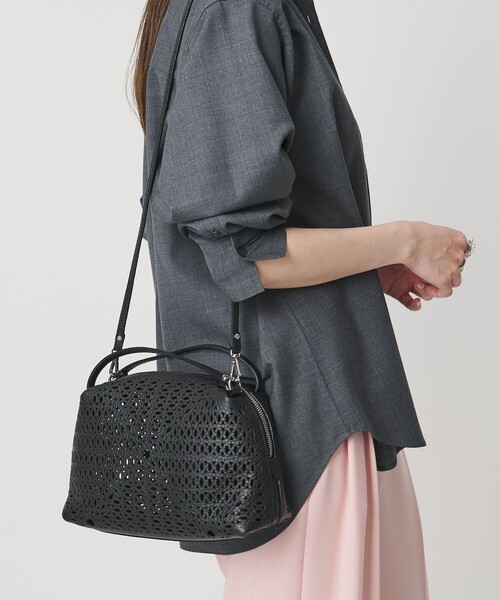 ショルダーバッグ バッグ 「GIANNI CHIARINI」ALIFA CUT M バッグ レディースの画像