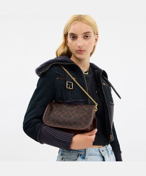 COACH（コーチ） ショルダーバッグ バッグ ウェイバリーバッグ
