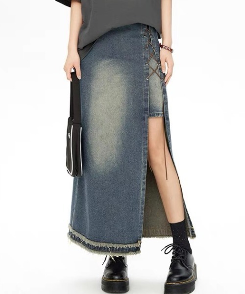 BLUMARINE レースジップアップスカート BLUMARINE レースジップアップスカート
