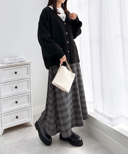 Viola e Viola（ヴィオラ エ ヴィオラ） スカート 裏ファーフレアー