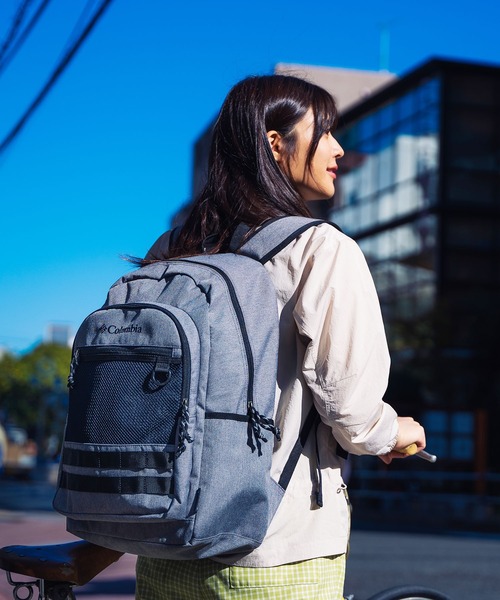 Columbia（コロンビア） デイバック リュック 30L ポリエステル 刺繍