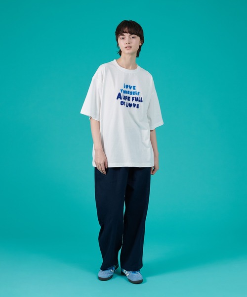 tシャツ フェルトロゴ刺繍Tシャツ レディース メンズ antiqua tシャツ フェルトロゴ刺繍Tシャツ レディース メンズ