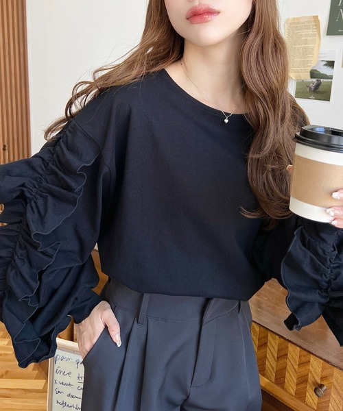 moment+ tシャツ 綿100%天竺. ボリュームフリルスリーブロングTシャツ