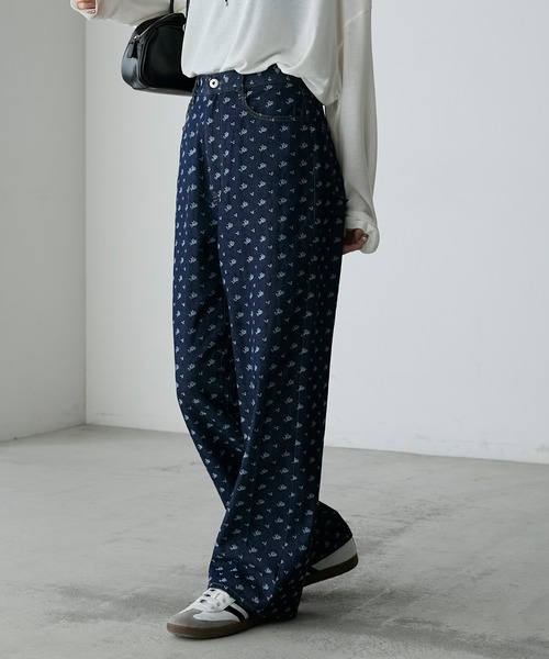 茂樹ページ ONCILY ジーンズ BACK POCKET EMBROIDERY SHIRRING DENIM PANTS