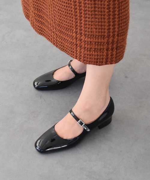 極美品✨FABIO RUSCONI ワンストラップ　パンプス　レザー　黒　39 極美品✨FABIO RUSCONI ワンストラップ パンプス レザー 黒 39