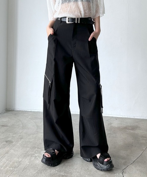 ★ DRESSTERIOR ドレーピーカーゴパンツ　ブラック★ ☆ DRESSTERIOR ドレーピーカーゴパンツ ブラック☆