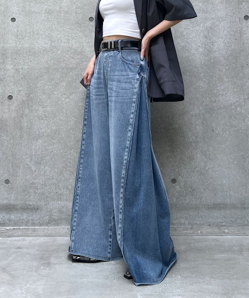 完売PAGEBOY デニムセットアップ　グリーン PAGEBOY（ページボーイ）の「カラーデニムセットアップ