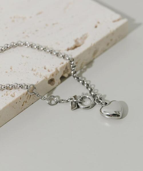 SMELLY（スメリー） ブレスレット ステンレスハートチャーム