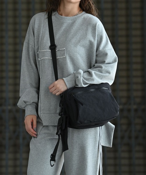funda mine ショルダーバッグ バッグ KONBU”マルチポケットショルダー