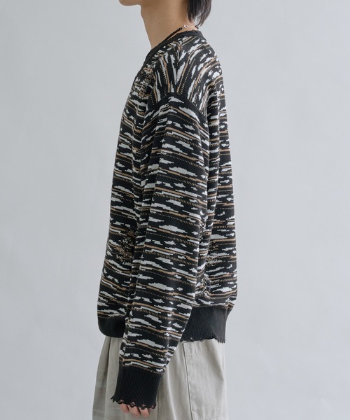 セーター ニット Distressed Border V-Neck Knit / ディストレスト