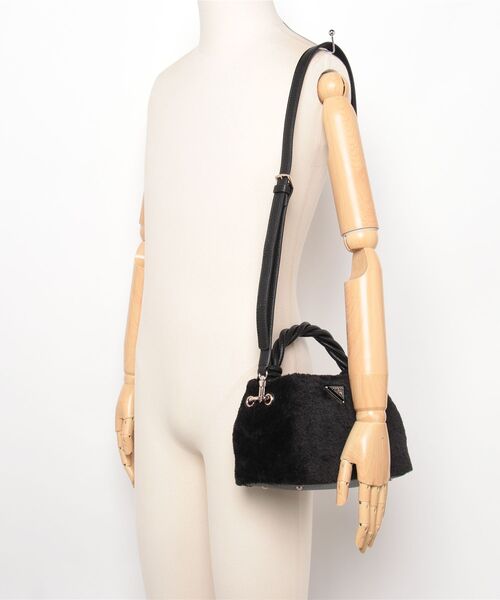 GUESS（ゲス） ショルダーバッグ バッグ SHAIDA Top Handle Crossbody