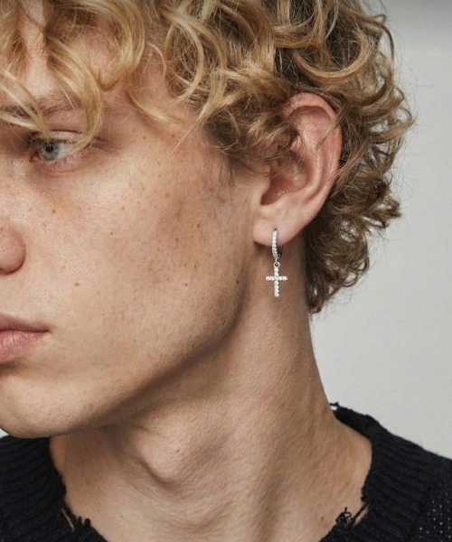 VIBGYOR ピアス 「IZU」 ジルコニアクロスピアス メンズ レディース