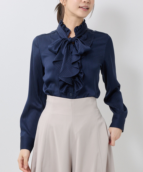 【新品未使用】ナラカミーチェ　フリル　ボウタイリボン付きブラウス NARACAMICIE（ナラカミーチェ） ブラウス シャツ 「NARACAMICIE