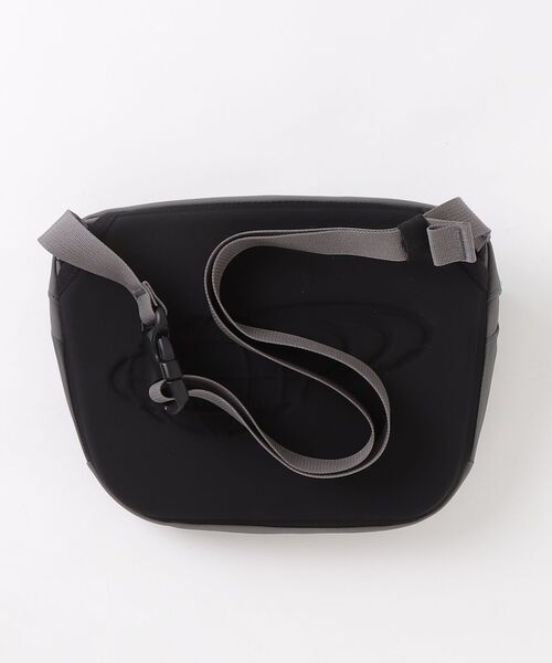 ARC'TERYX（アークテリクス） ワンポイントショルダーバッグ - グレー