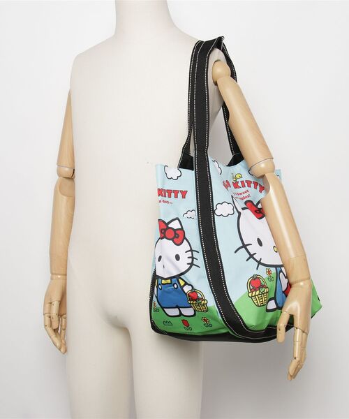 HELLO KITTY 　ハローキティ　トートバッグ　ドイツ　バック　カオハナ HELLO KITTY × Breath TOPKAPI プリント キャンバス レザー コンビ