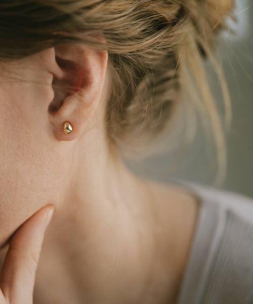 ピアス 18K ピアス 金属アレルギー対応 つけっぱなし シンプル「MOLLICA モリカ」 レディースの画像