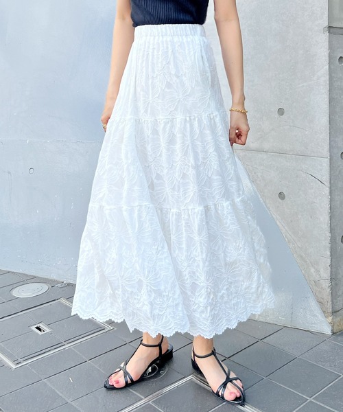 新品未使用タグ付★DOUX ARCHIVESレースティアードスカートオフホワイト apres jour mignon（アプレジュールミニョン） スカート レース付き