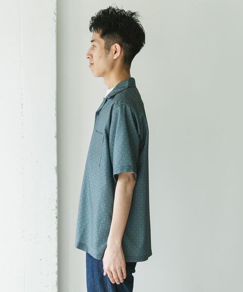 URBAN RESEARCH DOORS シャツ セオアルファアプリントオープン