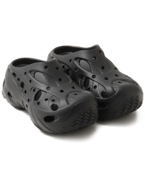 crocs サンダル Caged Clog / クロックス ケージド クロッグ