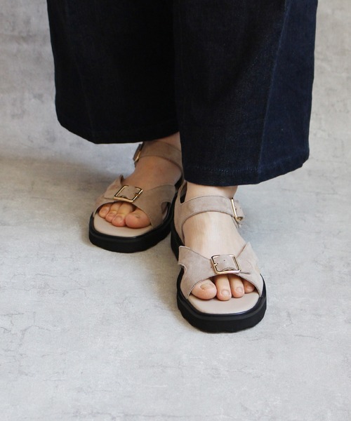 「MOHI」 フラットサンダル 36 ブラック レディースの画像