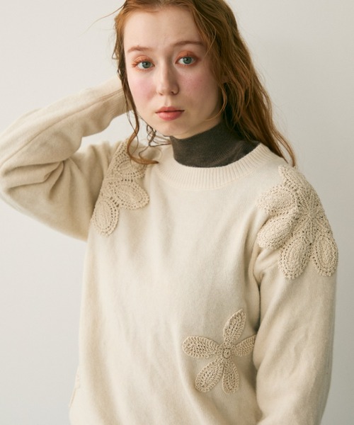 Crisp（クリスプ） ニット セーター フラワーモチーフニット