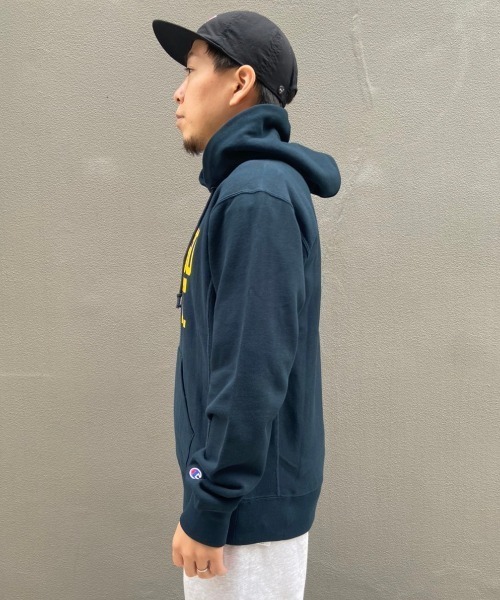 「Champion」 プルオーバーパーカー L グレー メンズの画像