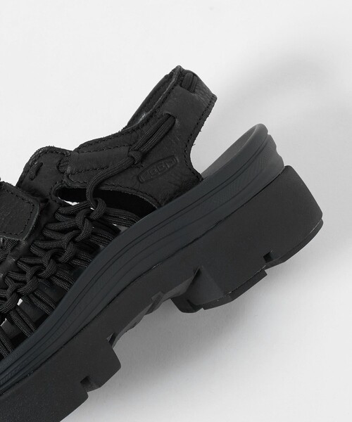 サンダル 「KEEN」UNEEK プラットフォーム メリージェーン サンダル レディースの画像