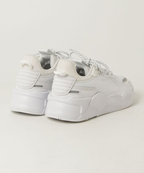 「PUMA」 ローカットスニーカー 23.5cm ホワイト メンズ_画像2