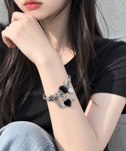 【超美品】マルチモチーフ 4チャーム ブレスレット DiamondHearts（ダイヤモンドハーツ） ブレスレット チャームミックス