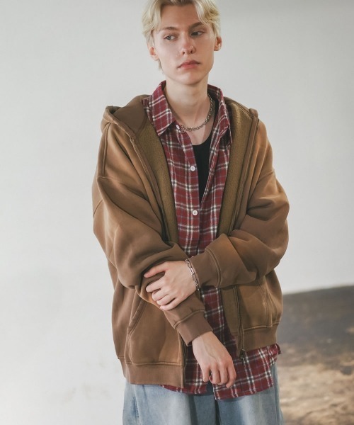 Shoowtime（ショウタイム） パーカー ピグメントダイオーバーサイズ裏