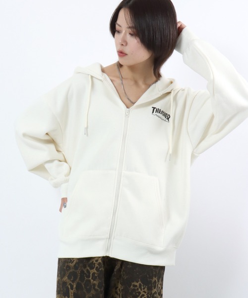 THRASHER（スラッシャー） パーカー ブランドロゴワンポイント刺繍