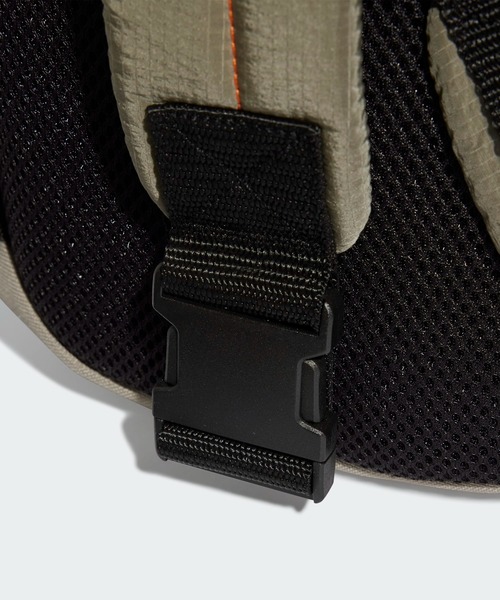 レア【新品】アディダス usa レザー ウエスト バッグ ボディバッグ ポーチ adidas ウエストポーチ ウエストバッグ CLUTCH SH BAG