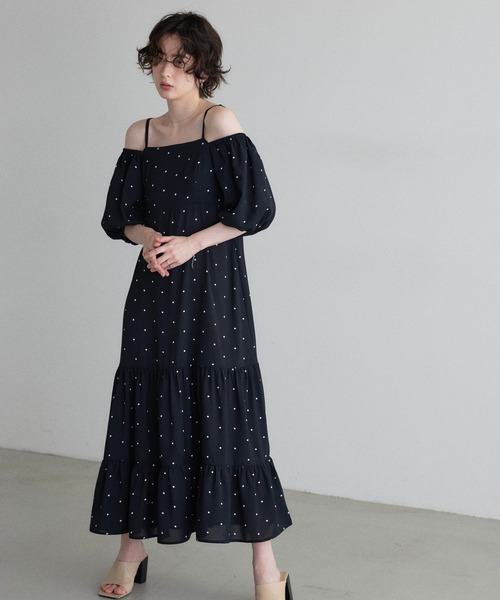 【美品】ストライプティアードワンピース　オフショル　きれいめ　デート服 osharewalker ワンピース レディース 羽織 七分袖 ぽわん袖