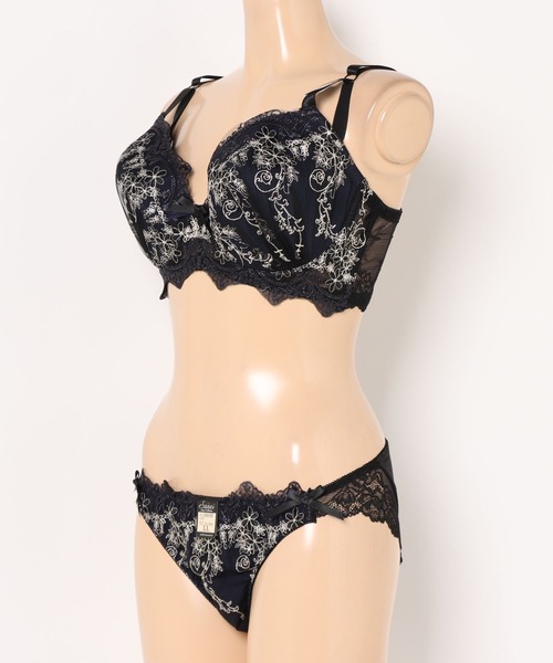 Sanei（下着） ブラジャー ショーツセット 「GHIサイズ」大きい
