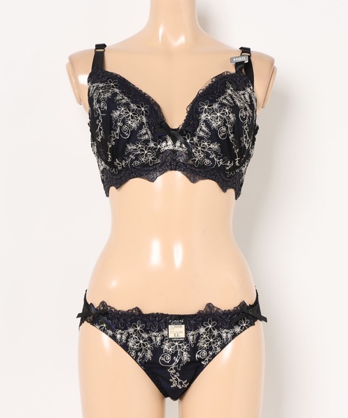 Sanei ブラジャー ショーツセット 「GHIサイズ」大きいサイズラメ