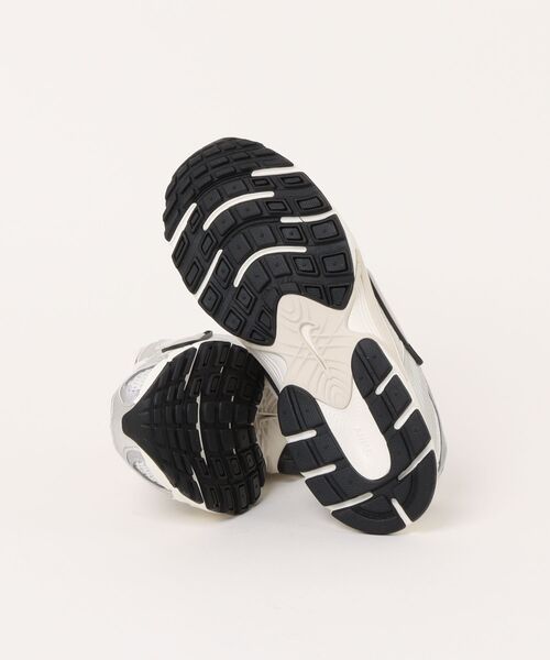NIKE（ナイキ） スニーカー WS V5 RNR HQ7901 104 レディース