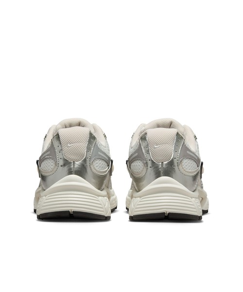 NIKE（ナイキ） スニーカー WS V5 RNR HQ7901 104 レディース