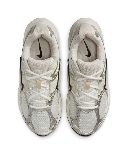 NIKE（ナイキ） スニーカー WS V5 RNR HQ7901 104 レディース