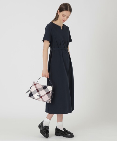BLUE LABEL CRESTBRIDGE（ブルーレーベルクレストブリッジ