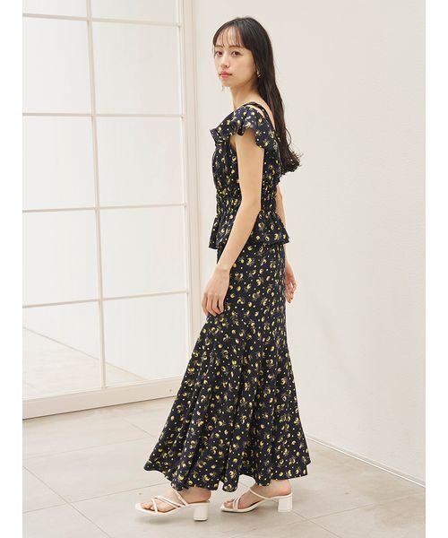 SNIDEL（スナイデル） スカート Sustainableフルーツプリント