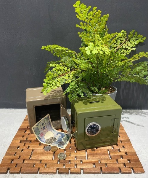 niko and…（ニコアンド） 文房具 オリジナルアイアン貯金箱 : ZOZOTOWN