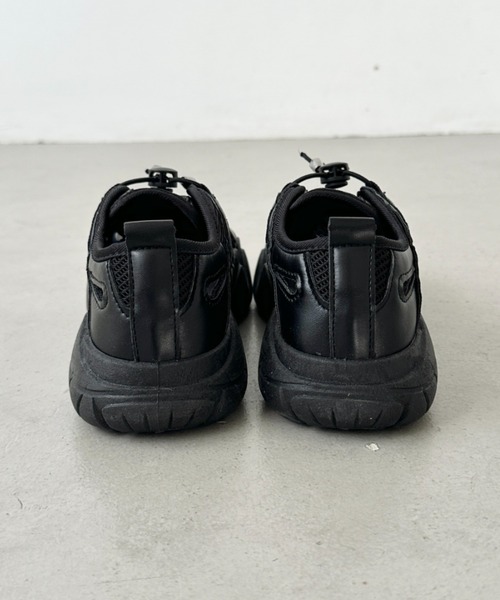 CLEA サンダル ドロストボリュームソール厚底スニーカーサンダル