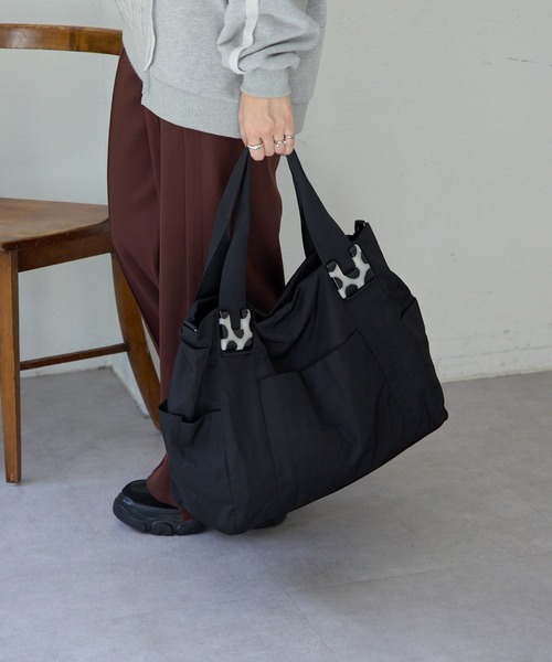 トートバッグ 「WEB限定カラーあり」ショルダー付き/樹脂パーツトートバッグLサイズ レディースの画像