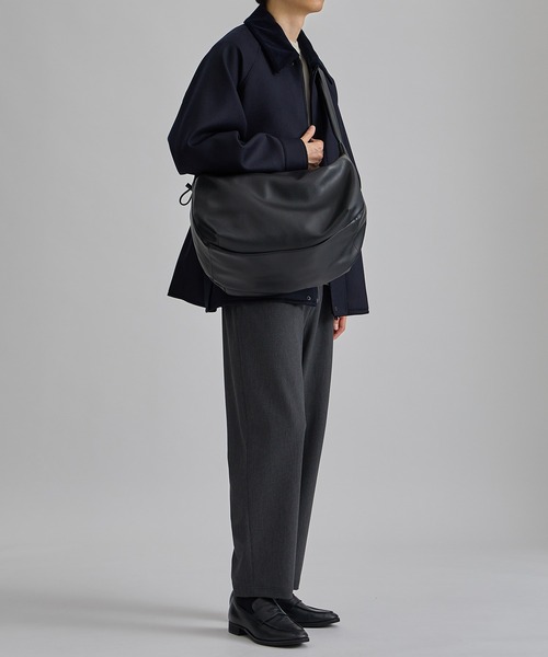 ユナイテッド東京　レザーショルダーバッグ UNITED TOKYO（ユナイテッドトウキョウ） ショルダーバッグ LEATHER