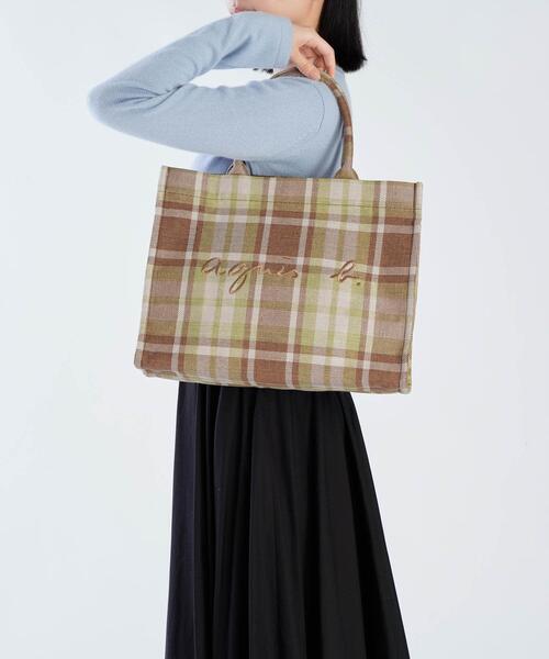 美品 agnes b.ウィンドウチェック ラフィアトートバッグ　縦長かごバッグ agnes b.のフリマアイテム一覧