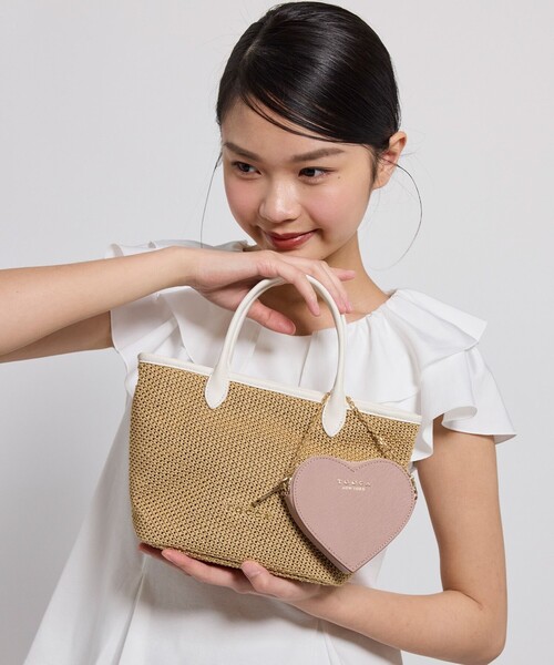 TOCCA（トッカ） ポーチ WISH IN HEART CHARM POUCH チャームポーチ