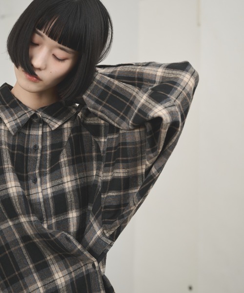 AIC. ブラウス シャツ マルチウェイチェックオーバーシャツ レディース