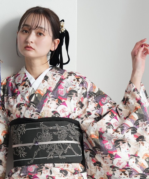 utatane 着物 ファブリック着物 単衣 ニコアンティーク 美人画猫